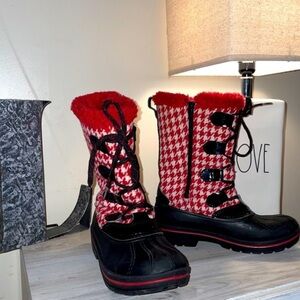 49 Ozark Trail boots